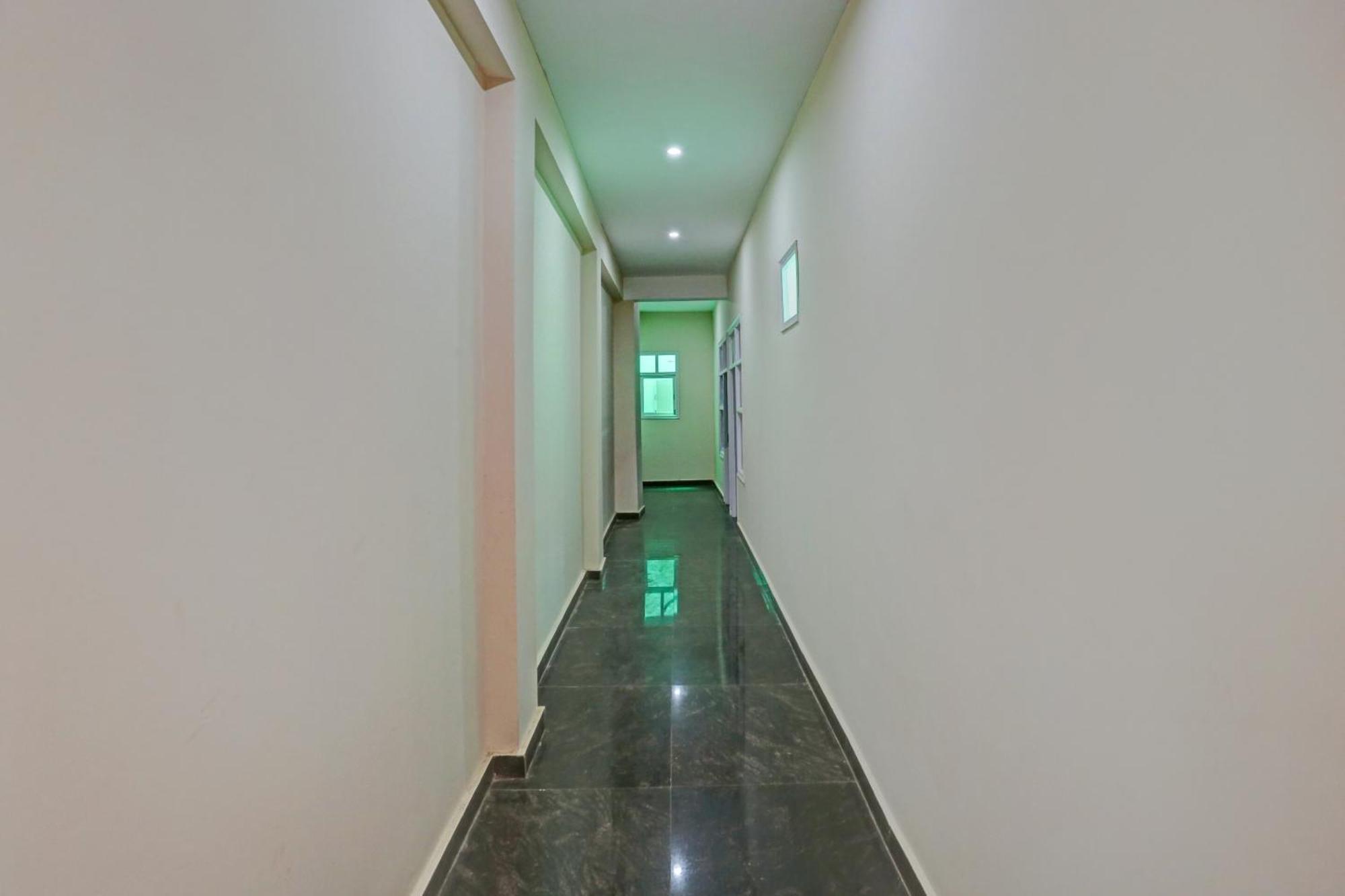 Hotel O Arya Residency Gurgaon Zewnętrze zdjęcie